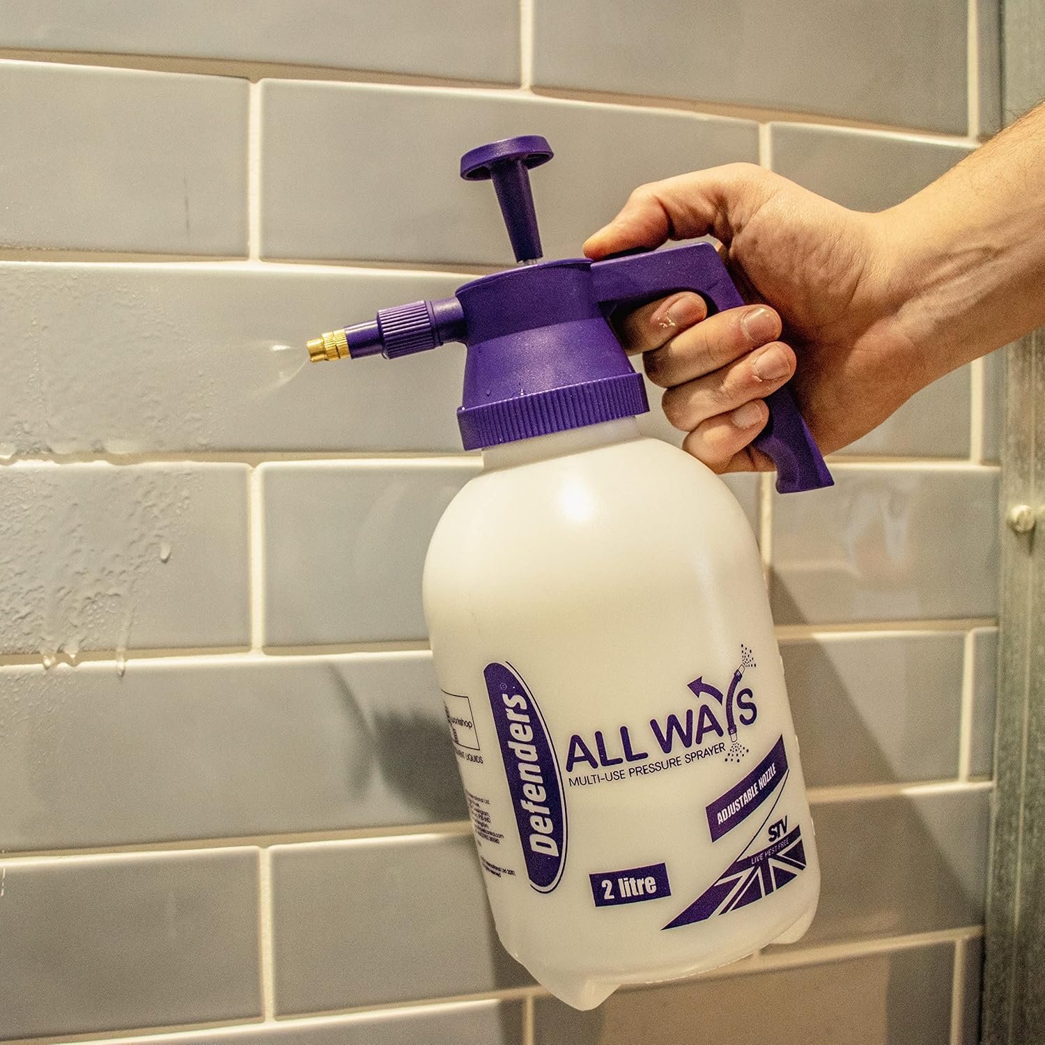 Defenders All Ways Multi-Use Pump Action Pressure Sprayer – 2L, Adjustable for Home & Garden Use - Indoor Plants, Cleaning, Outdoor, Garden, Fertilisers, Pesticides & Weed Killers - Image 6